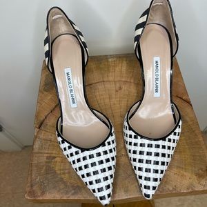 MANOLO BLAHNIK black + white pumps